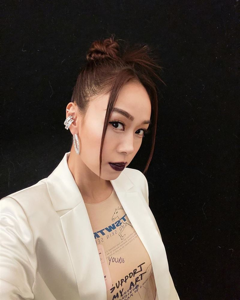  黄心颖 